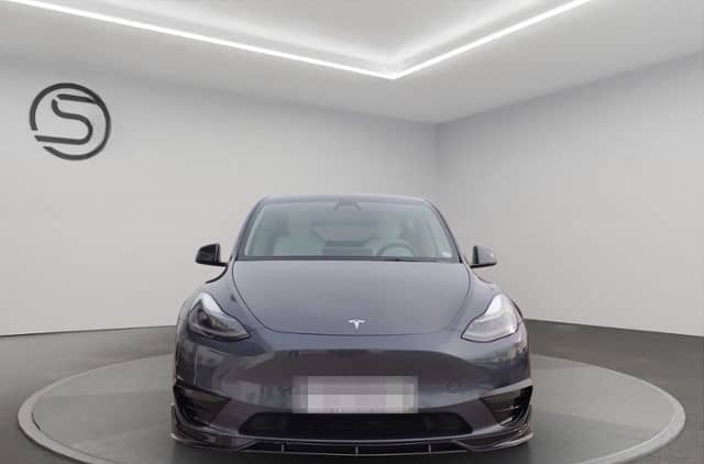 Tesla Model Y Long Range Dual AWD foto 6