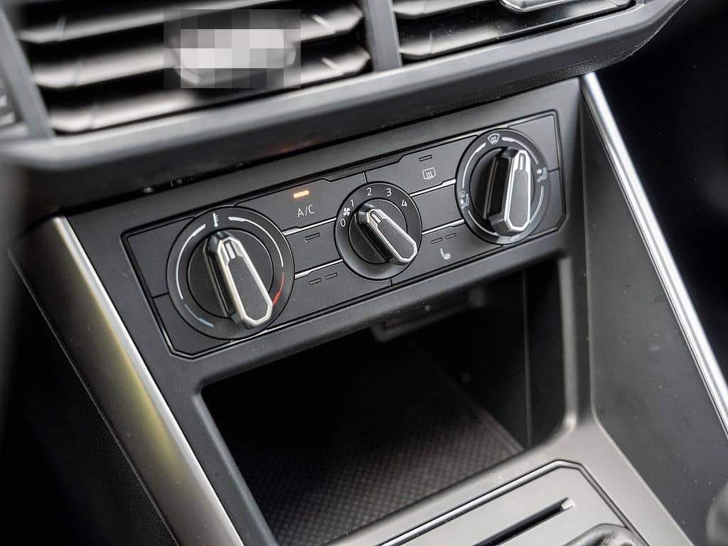 Volkswagen Taigo 1.0 TSI Life AHK SHZ LED App-Connect foto 8