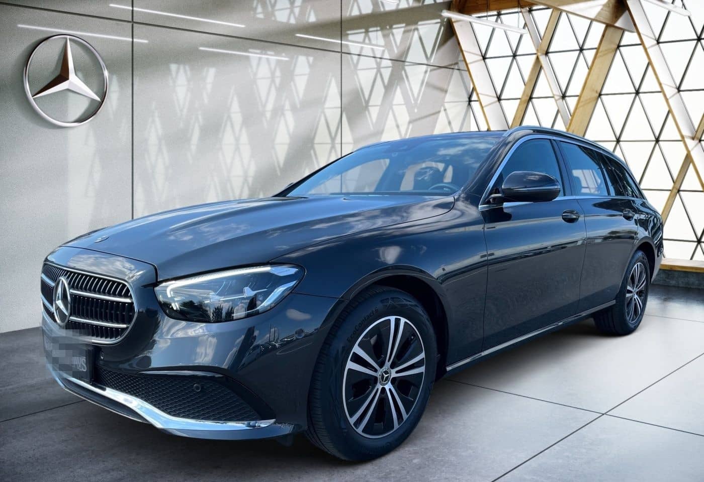 Mercedes-Benz E 220 d T Avantgarde Easy-Pack*Kamera*Pre-Safe** foto 4