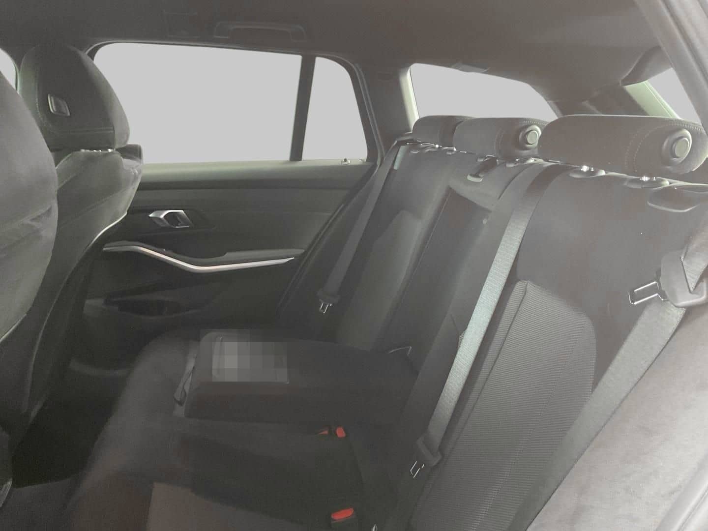 BMW 330 i xDrive M Sportpaket LED ACC Navi Digi-CP   foto 8