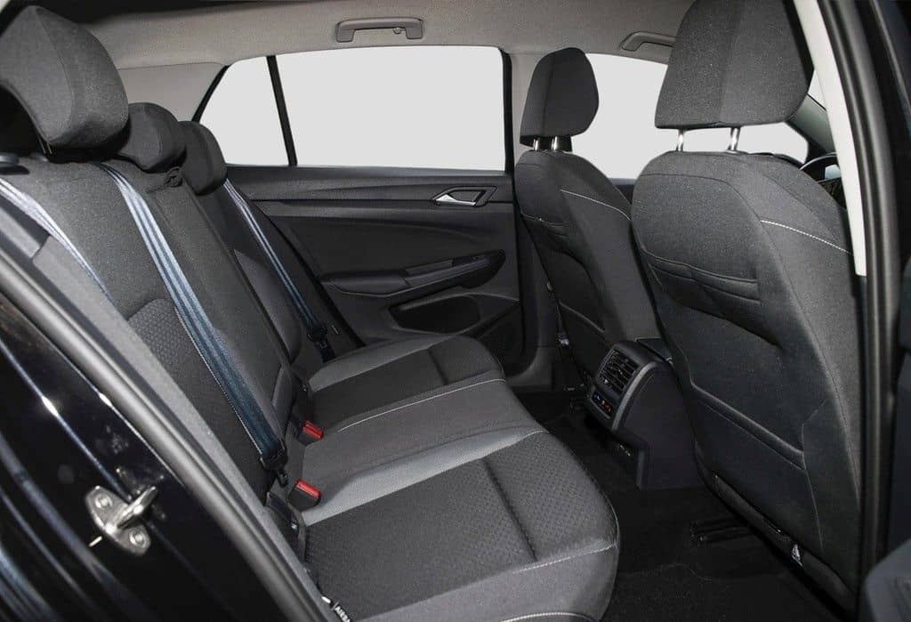 Volkswagen Golf VIII Lim. 1.5 TSI Active *Navi*Kamera*HuD* foto 11