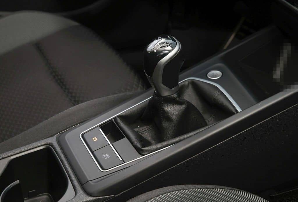 Volkswagen Golf VIII Lim. 1.5 TSI Active *Navi*Kamera*HuD* foto 9