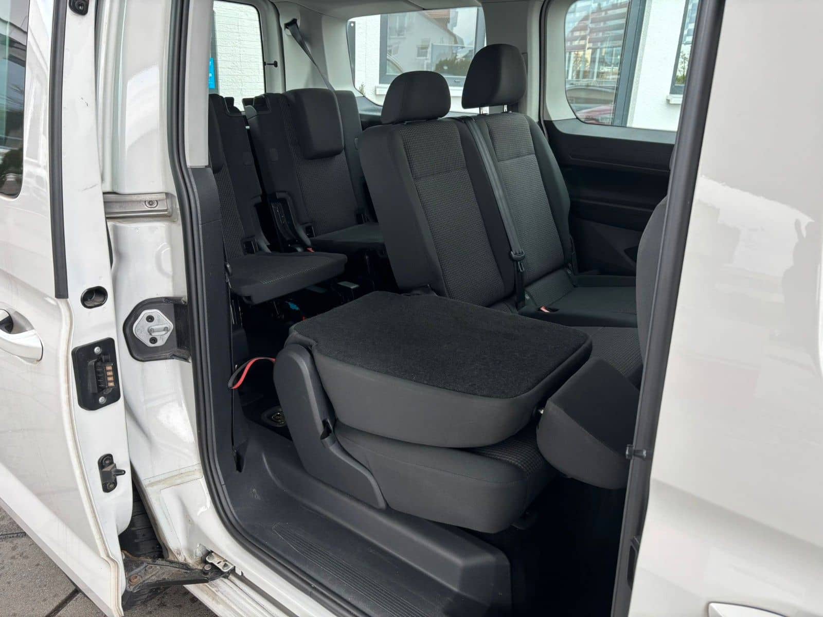 Volkswagen Caddy Maxi *SHZ/PDC/7-Sitze* foto 18