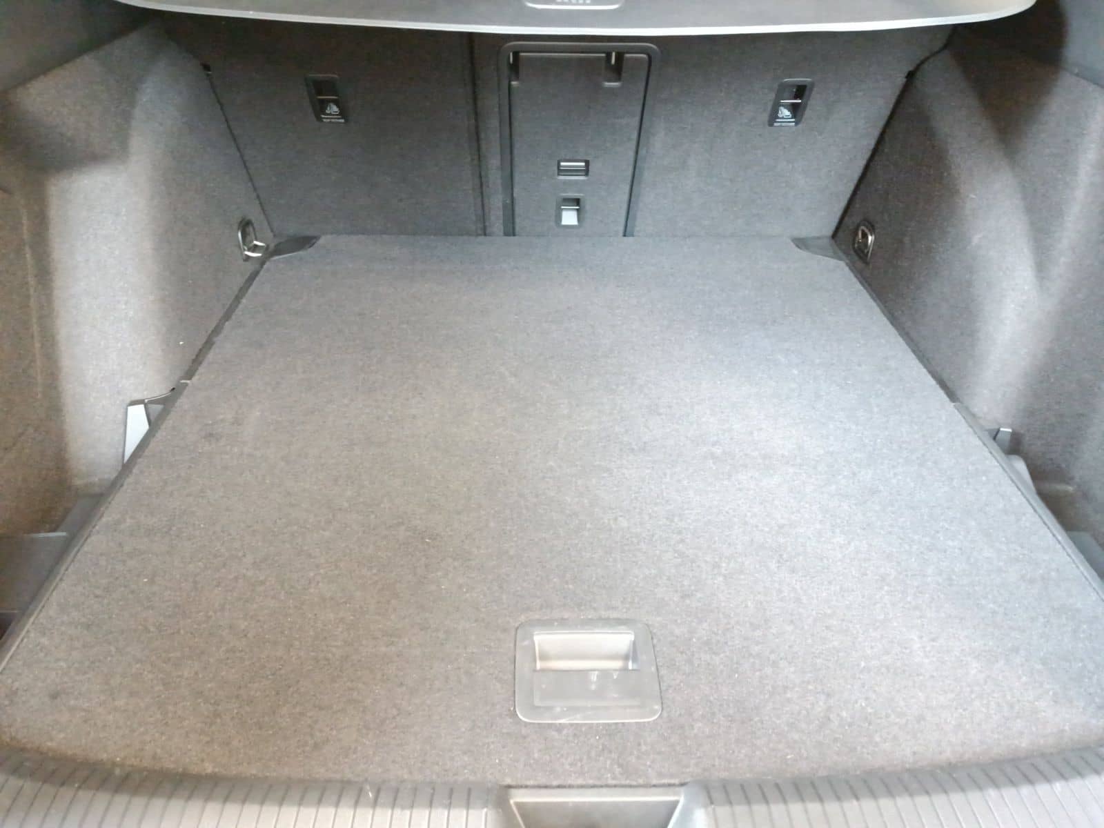 Volkswagen Golf VIII Var. 1.5 TSI LIFE AHK*RFK*ACC*App-Con. foto 18