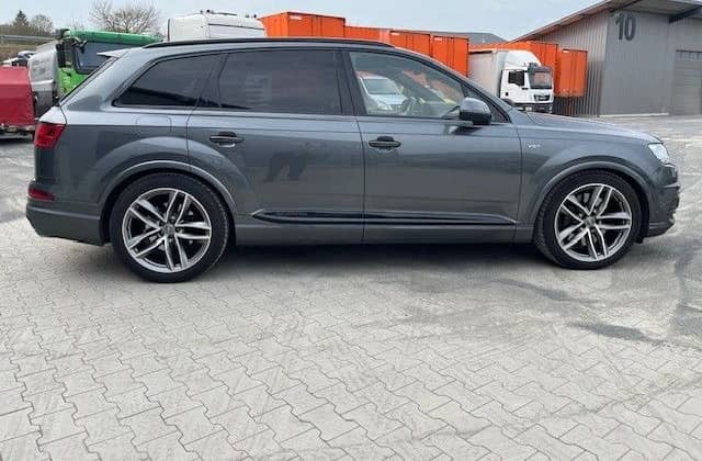 Audi SQ7 4.0 TDI quattro foto 6