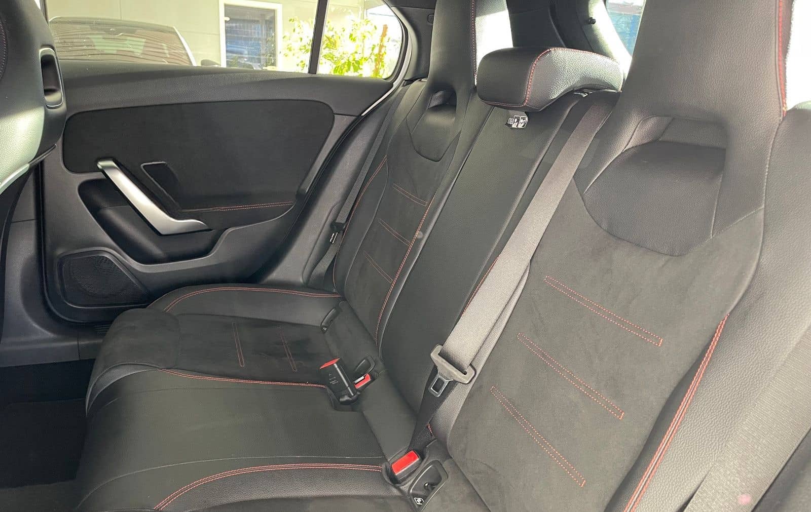 Mercedes-Benz A 180 d *LED*AppleCP*Sportsitz*AMG-Line* foto 14