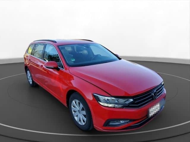Volkswagen Passat Variant 2.0 TDI DSG Navi RüKa SiHz ACC foto 4