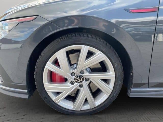 Volkswagen Golf VIII 2.0 TSI DSG GTI Clubsport Pano DCC HK  foto 17