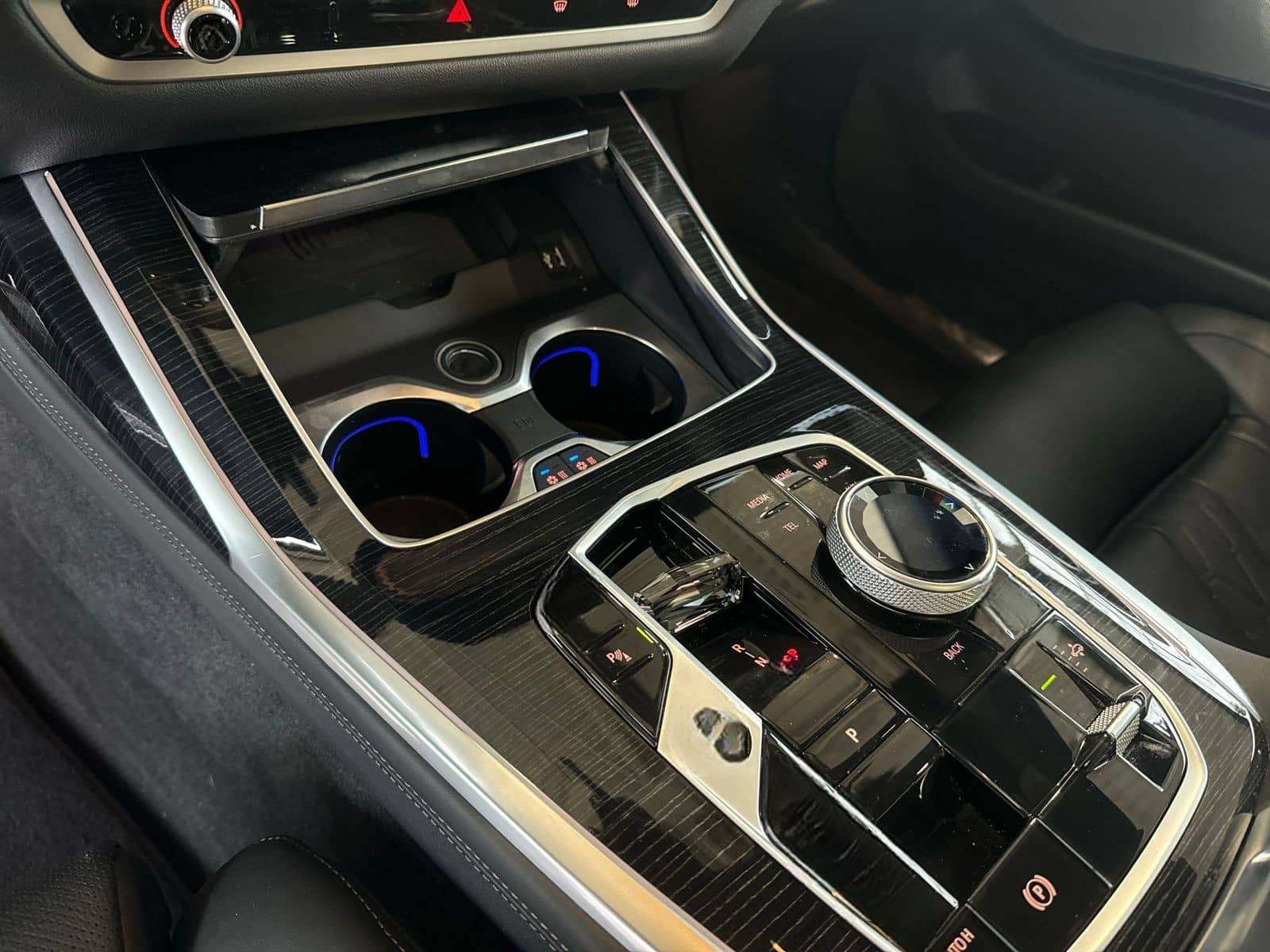 BMW X7 xDrive40d *M Sport*22 Zoll*Exec. Drive*AHK*In foto 21