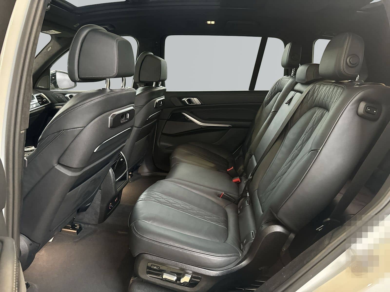 BMW X7 xDrive40d *M Sport*22 Zoll*Exec. Drive*AHK*In foto 9