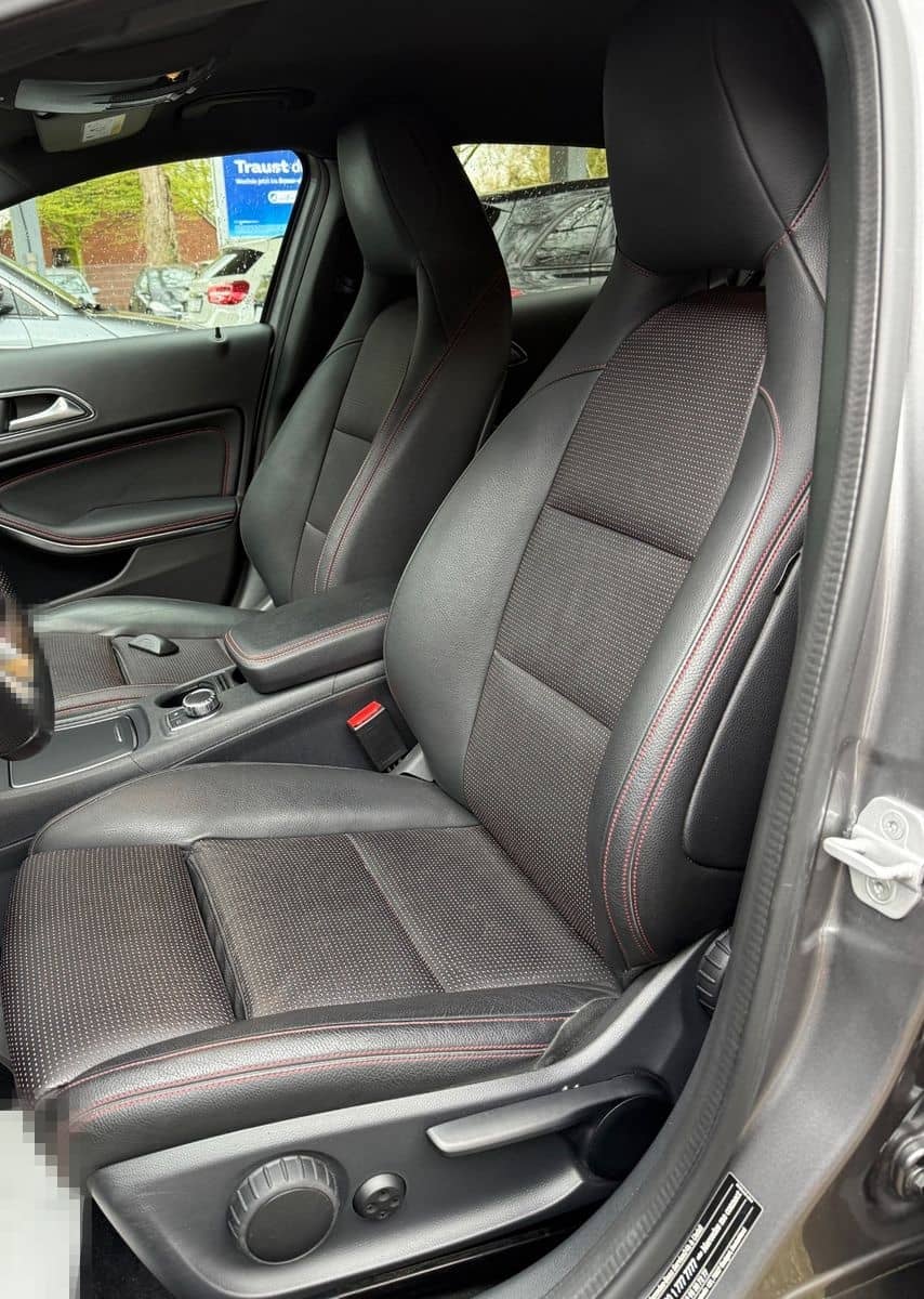 Mercedes-Benz GLA 200 AMG/Kamera/Automatik/Neu Inspektion foto 14