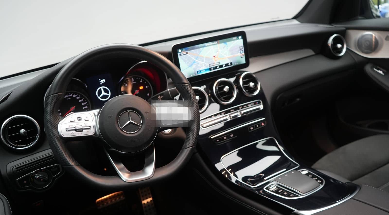 Mercedes-Benz GLC 220 d 4Matic 9G-Tronic AMG Navi/Temp/Burmest foto 12