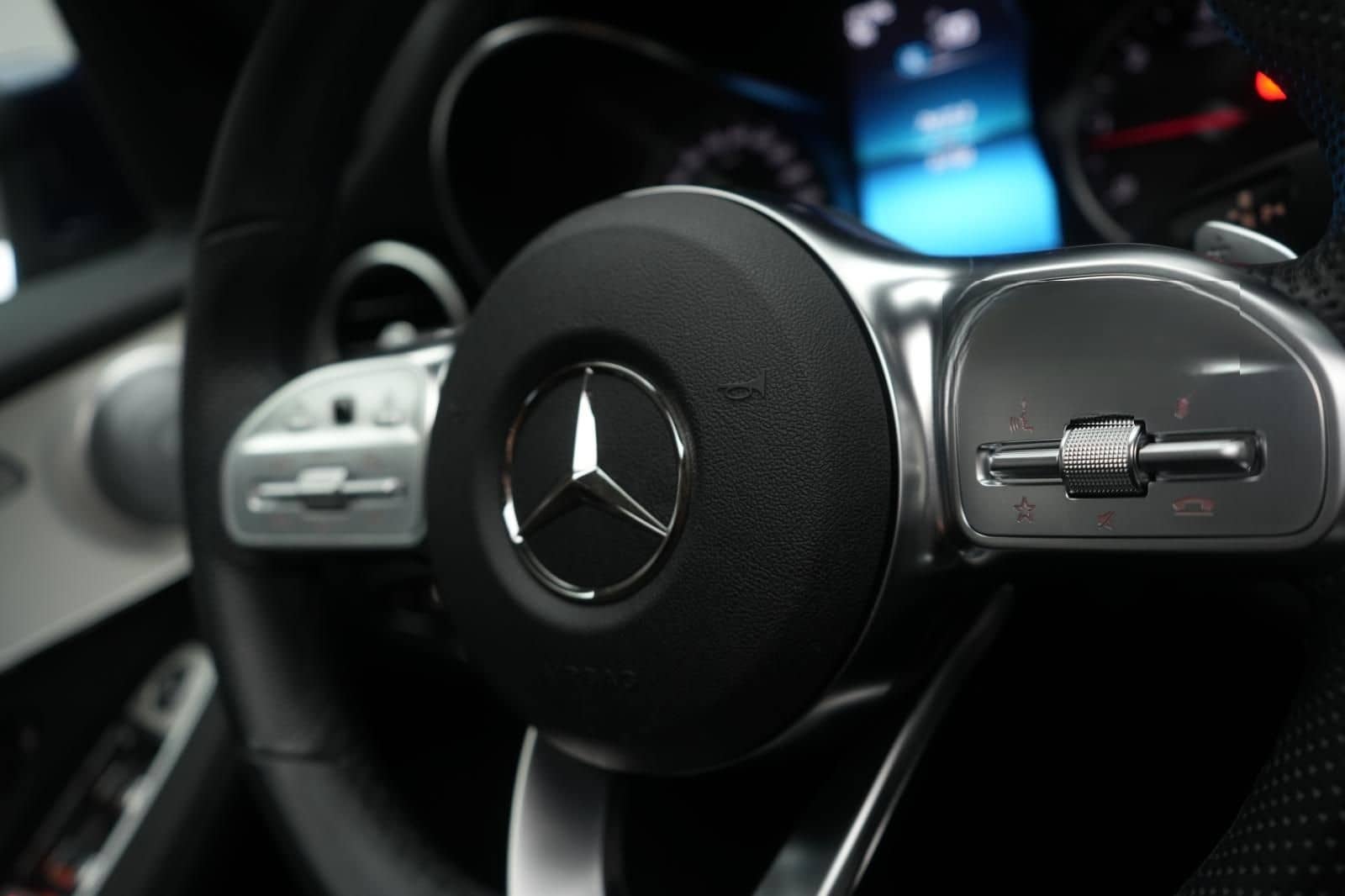 Mercedes-Benz GLC 220 d 4Matic 9G-Tronic AMG Navi/Temp/Burmest foto 19