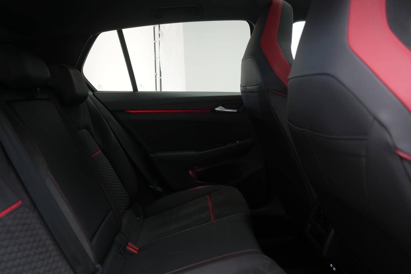 Volkswagen Golf 2.0 TSI DSG GTI Clubsport foto 8