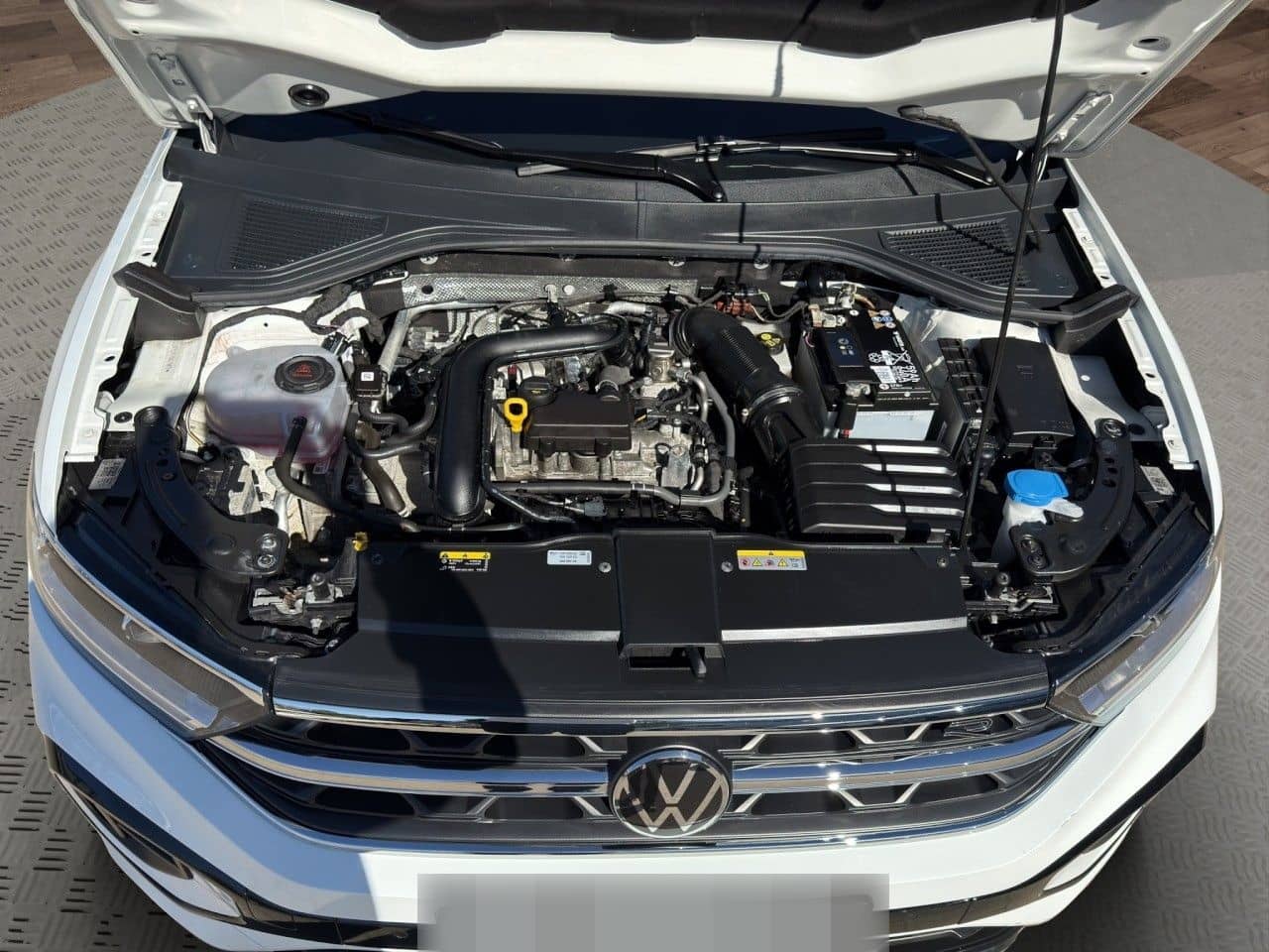 Volkswagen T-Roc 1.0 TSI R-Line ACC+PDC+LED+SPURASSIST+SHZ foto 9