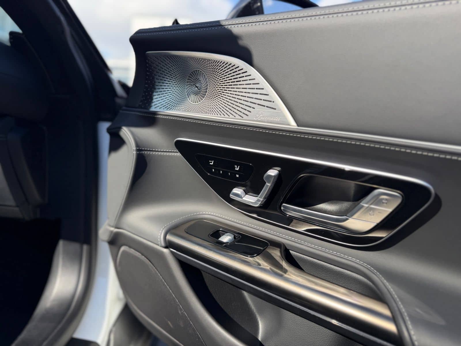 Mercedes-Benz SL AMG 43 V8 PAKET*BURMESTER*360*DISTR*MEMORY foto 15