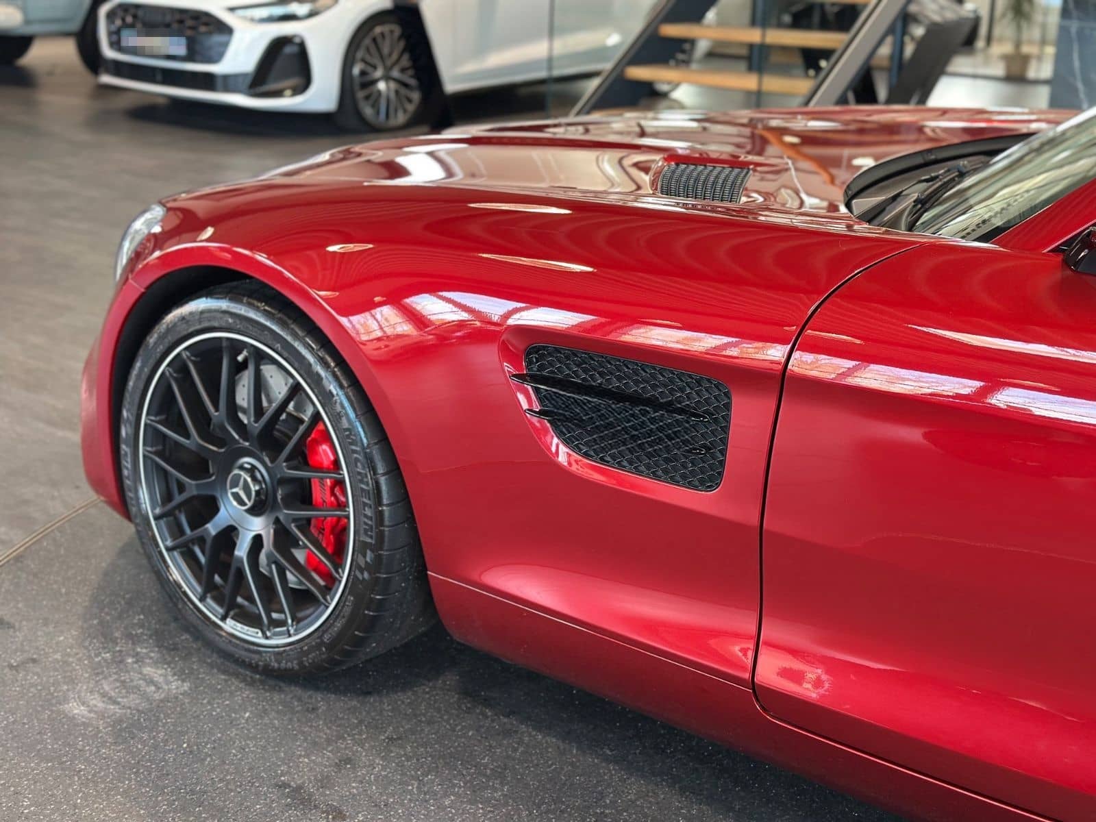 Mercedes-Benz AMG GT S 4.0 V8 S DCT 2.H/S-H/310/BURM./NIGHT/LM foto 12