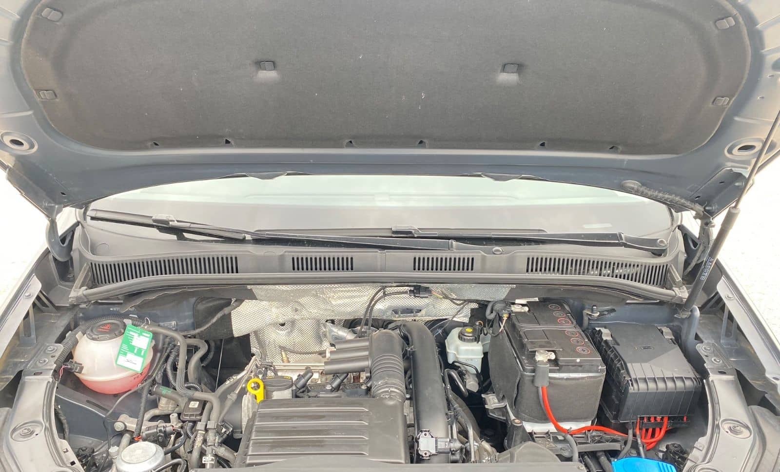 Volkswagen Sharan Highline ,NAVI,XENON,ACC,SHZ,AHK,RFK,DAB foto 22