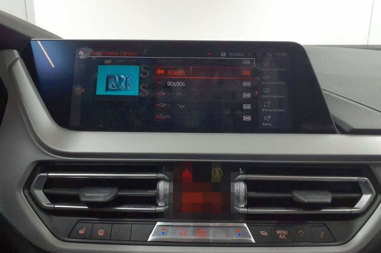 BMW 118d Aut. Advantage Navi SHZ LED  foto 14