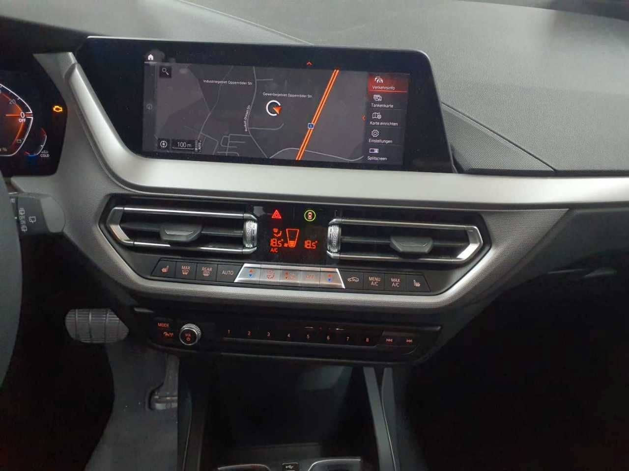 BMW 118d Aut. Advantage Navi SHZ LED  foto 7