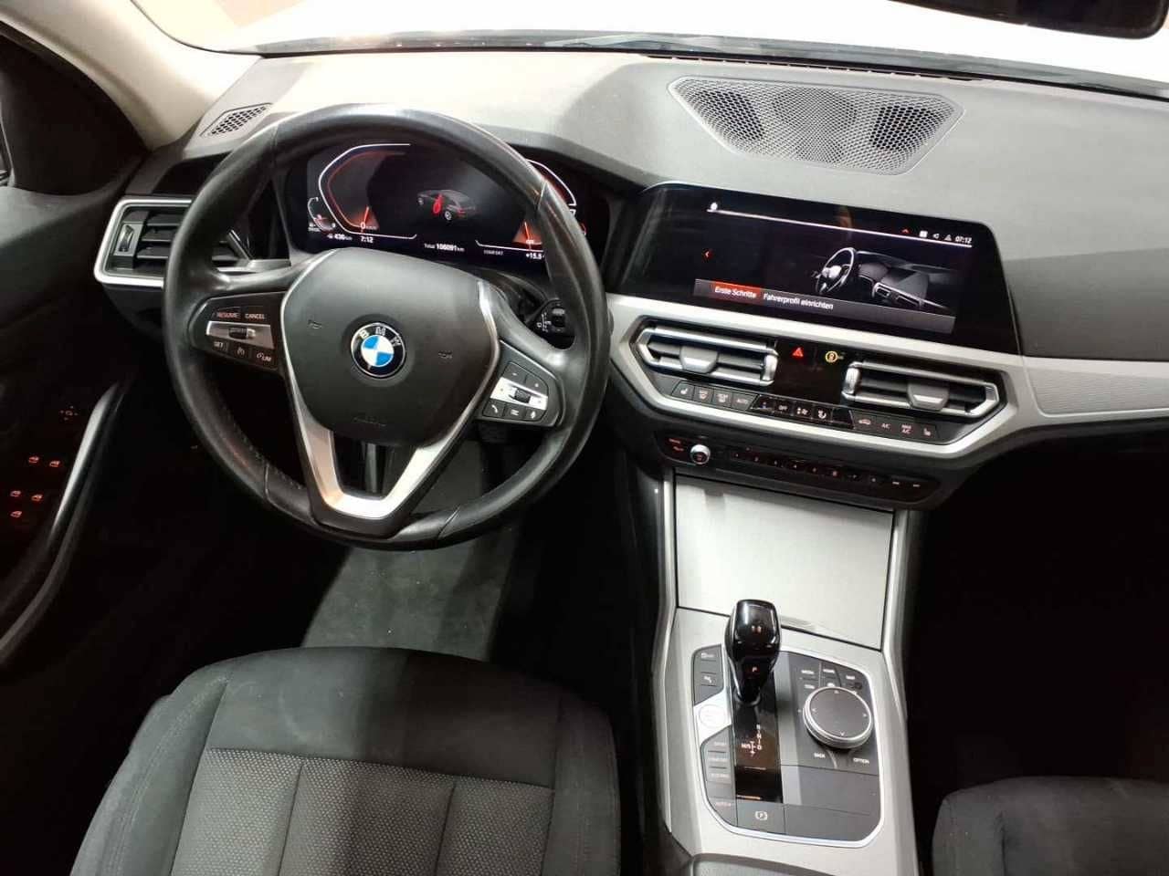 BMW 318d Touring Aut. Navi SHZ LED foto 5
