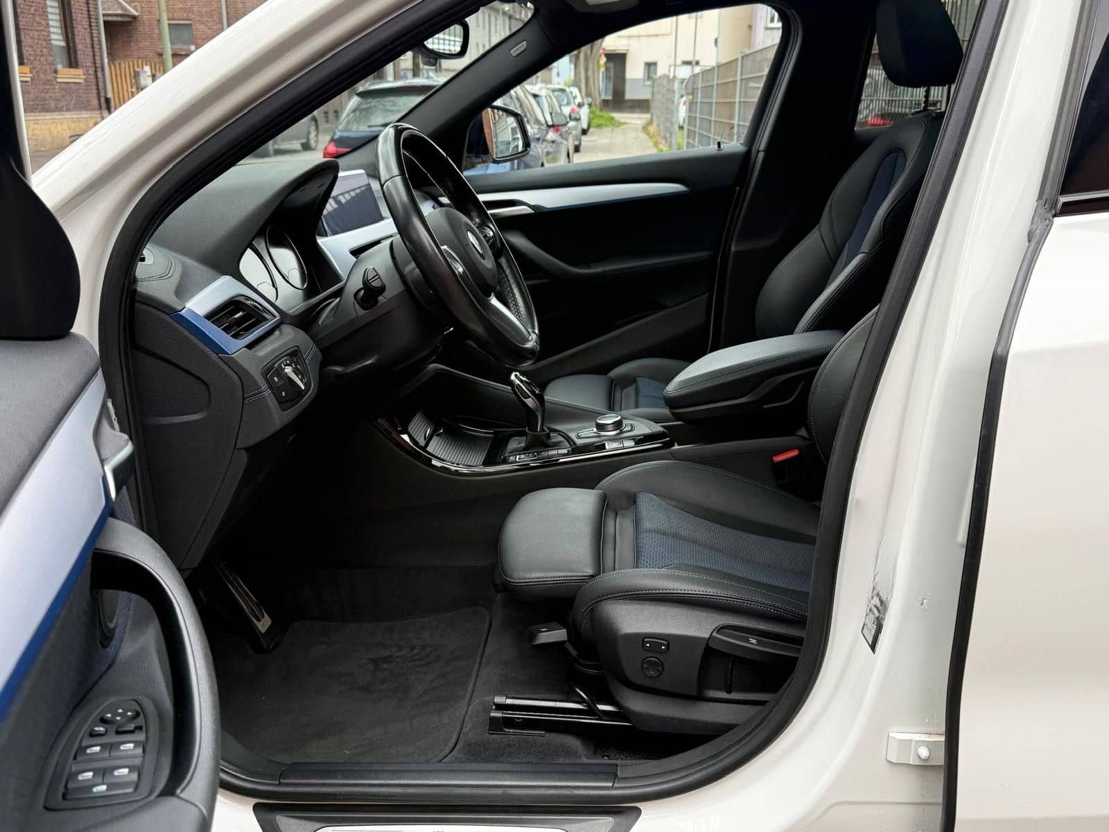 BMW X2 sDrive 18 i M Sport foto 13