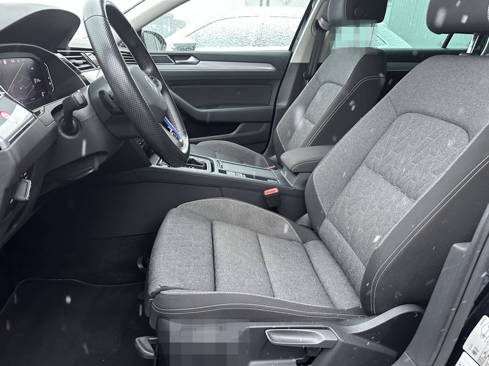 Volkswagen Passat Variant GTE NAV+LED+AHK+VCOCK+KAM+17ZO+PP foto 10