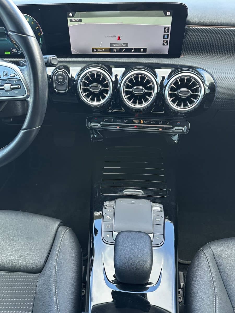 Mercedes-Benz A 250e Progressive NAV+KEYLESS+TEMPO+PARKASSIST foto 11