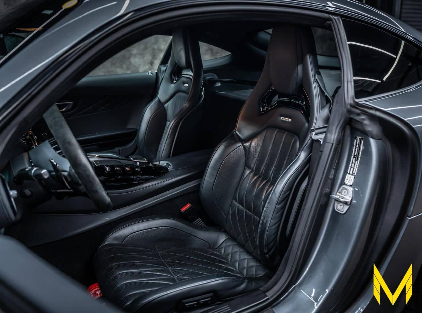 Mercedes-Benz GT AMG NIGHT EDITION|CARBON|P-SITZ|LED|DIS|BUR|+ foto 13