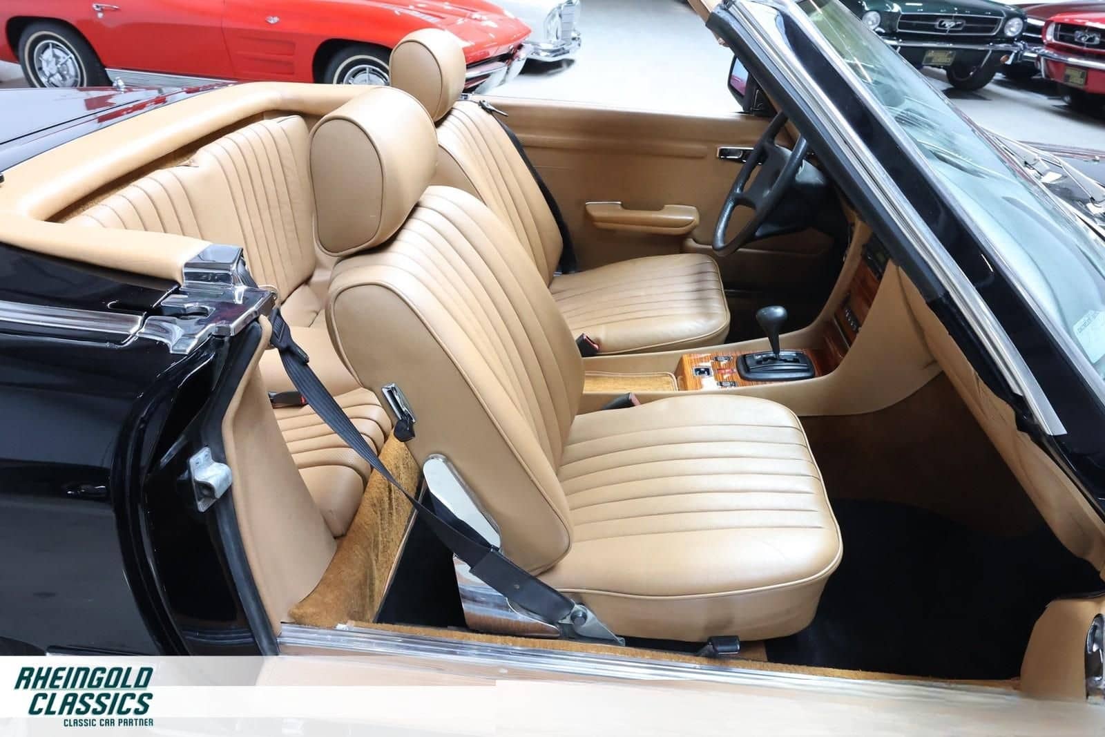 Mercedes-Benz R107 SL380 V8 Roadster foto 17