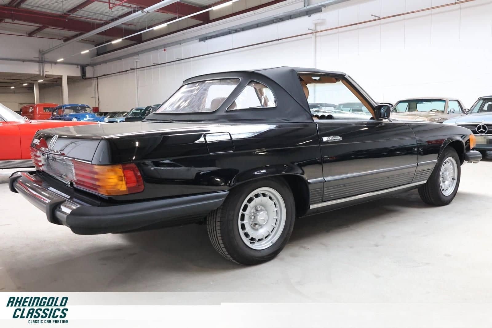Mercedes-Benz R107 SL380 V8 Roadster foto 10