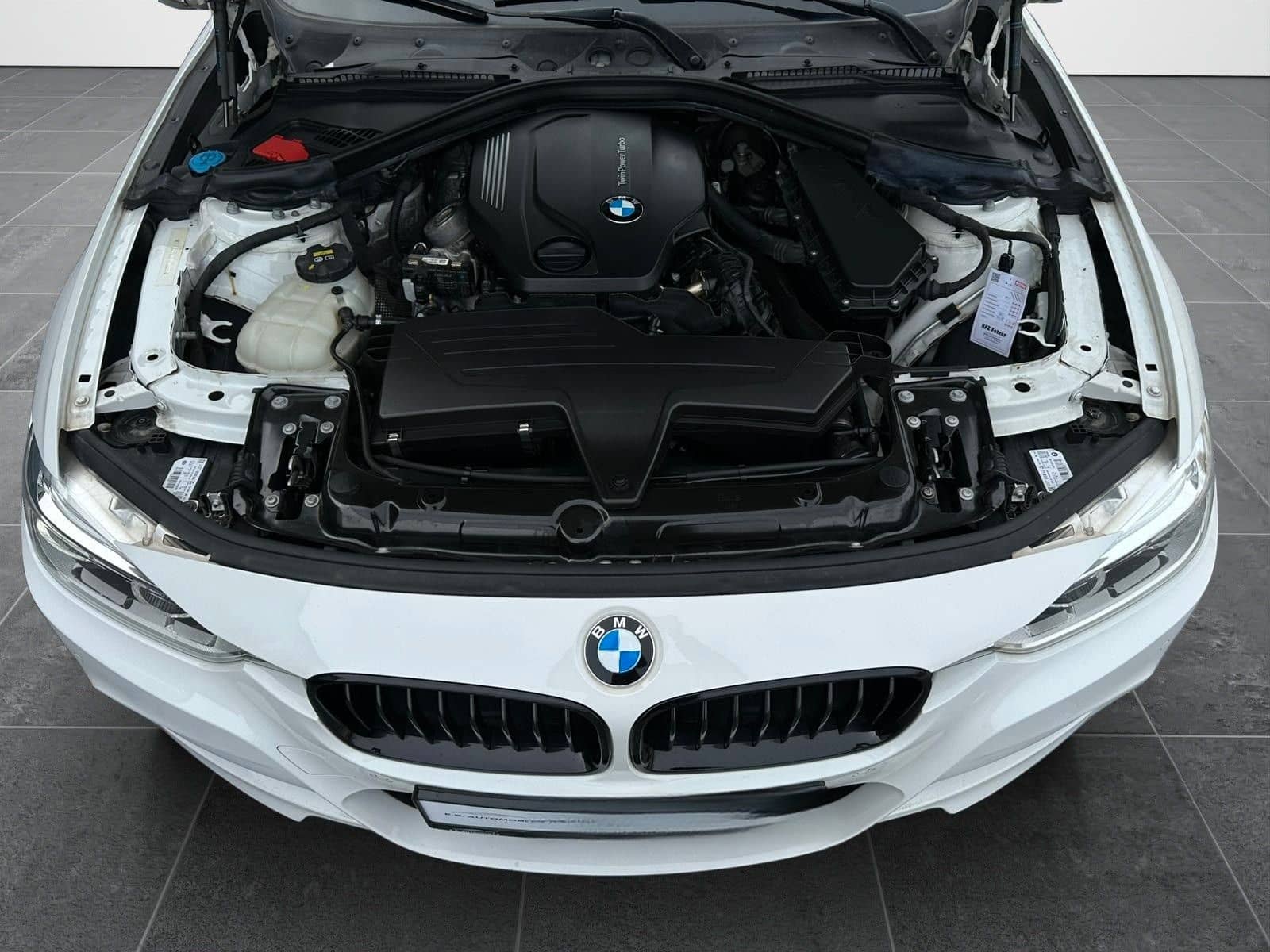 BMW 325d M-Sport GARANTIE/AUTOMATIK/ALCANTARA/LED/AK foto 17