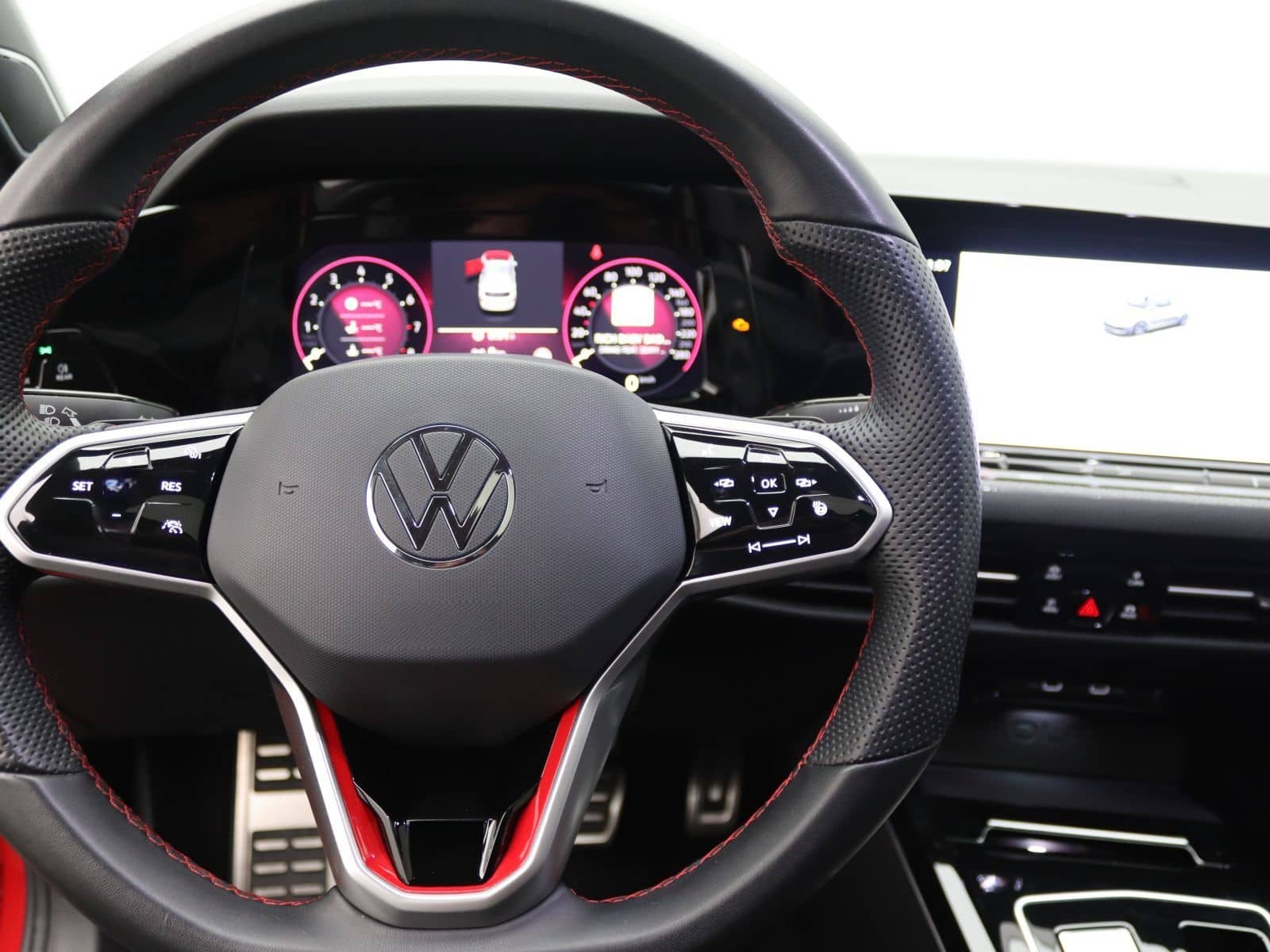 Volkswagen Golf GTI Clubsport 2.0 TSI DSG/ BlackStyle, Pano foto 14