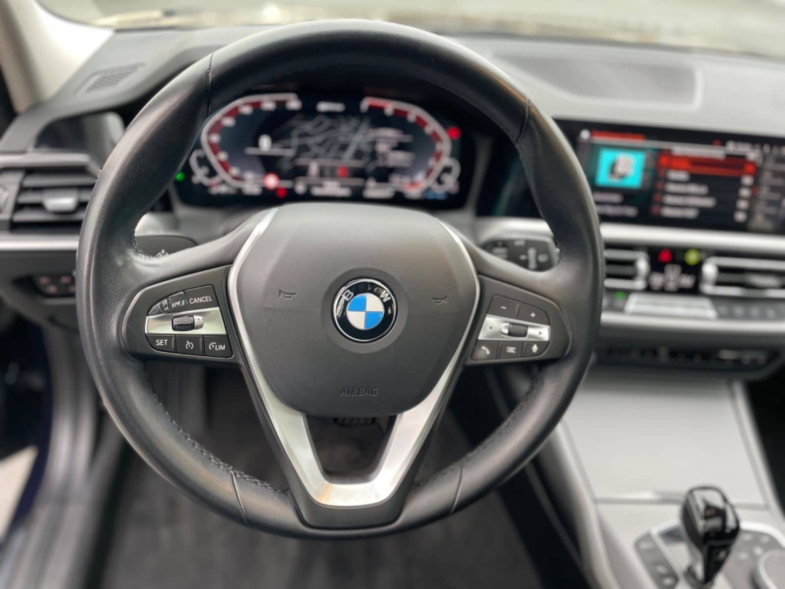 BMW 330e Advantage HeadUp PANO VirtuCock Kamera 1.Hd foto 11