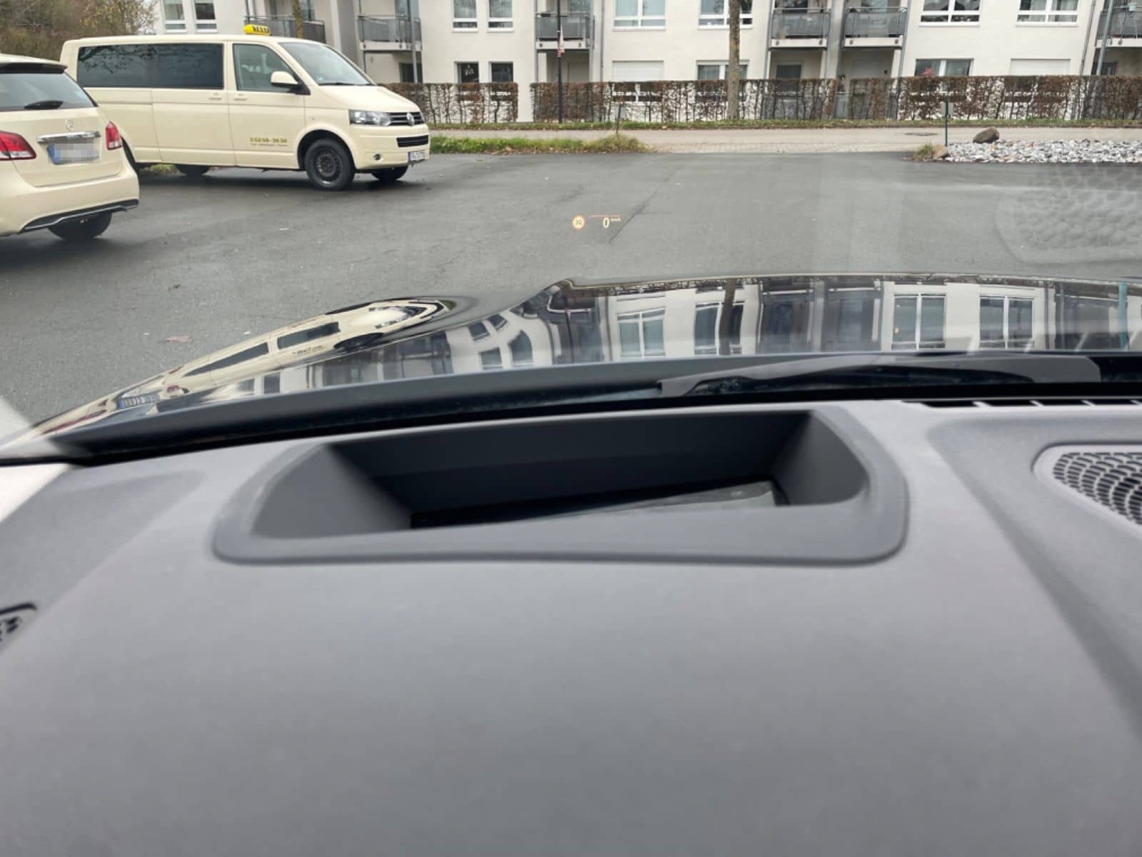 BMW 330e Advantage HeadUp PANO VirtuCock Kamera 1.Hd foto 13