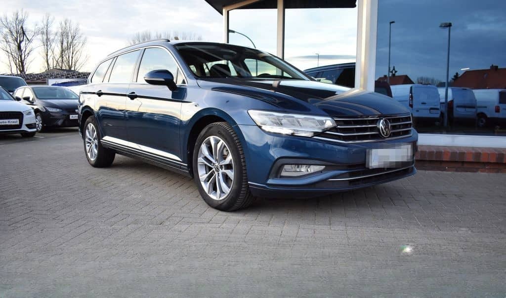 Volkswagen Passat Variant 2.0 TDI SCR Business LED-Scheinwe foto 1