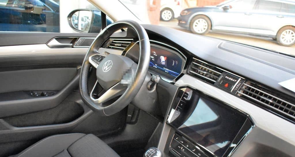 Volkswagen Passat Variant 2.0 TDI SCR Business LED-Scheinwe foto 7