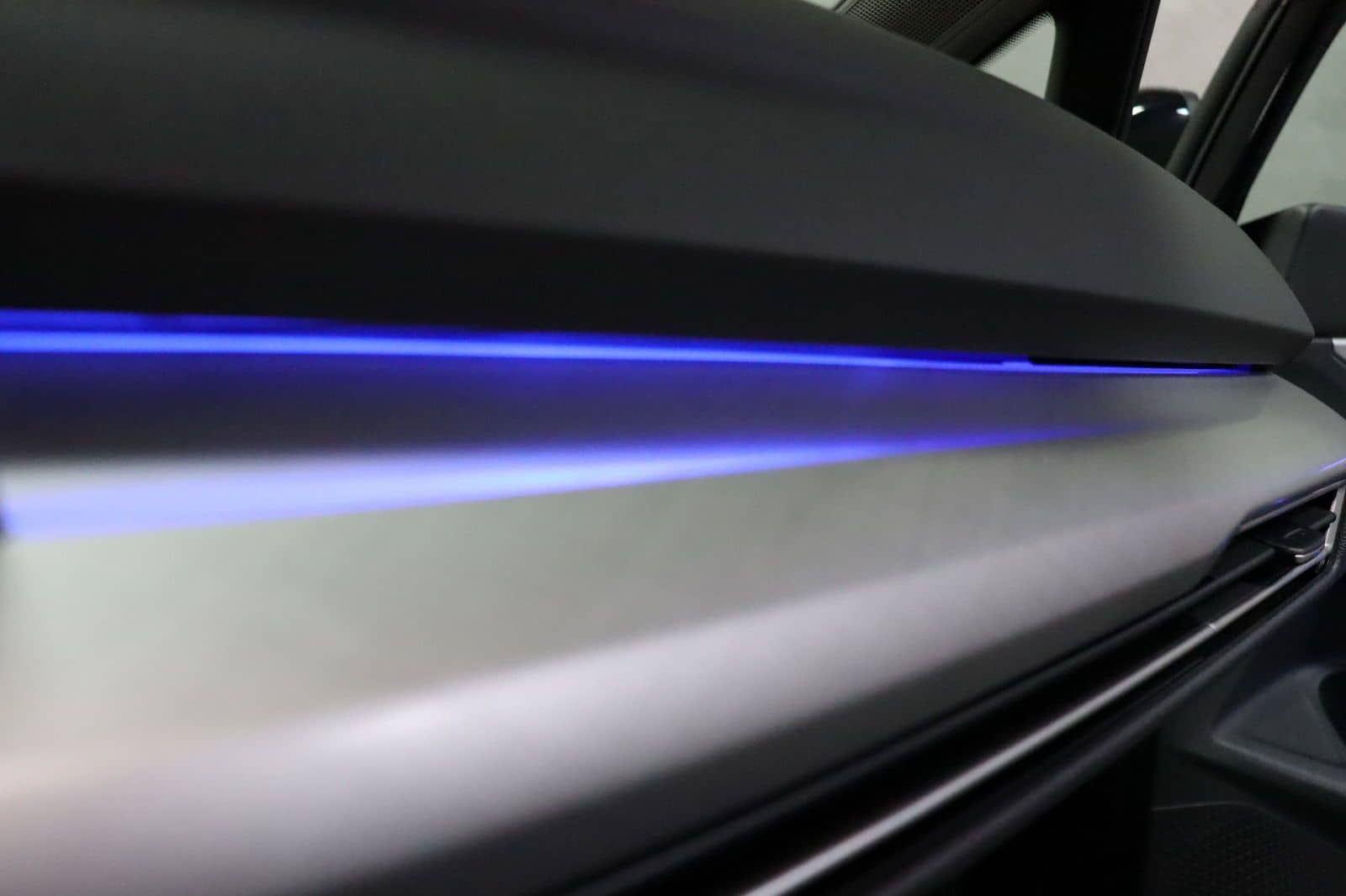 Volkswagen Golf VIII Variant 2.0 TDI DSG Life LED NAVI FLA foto 12