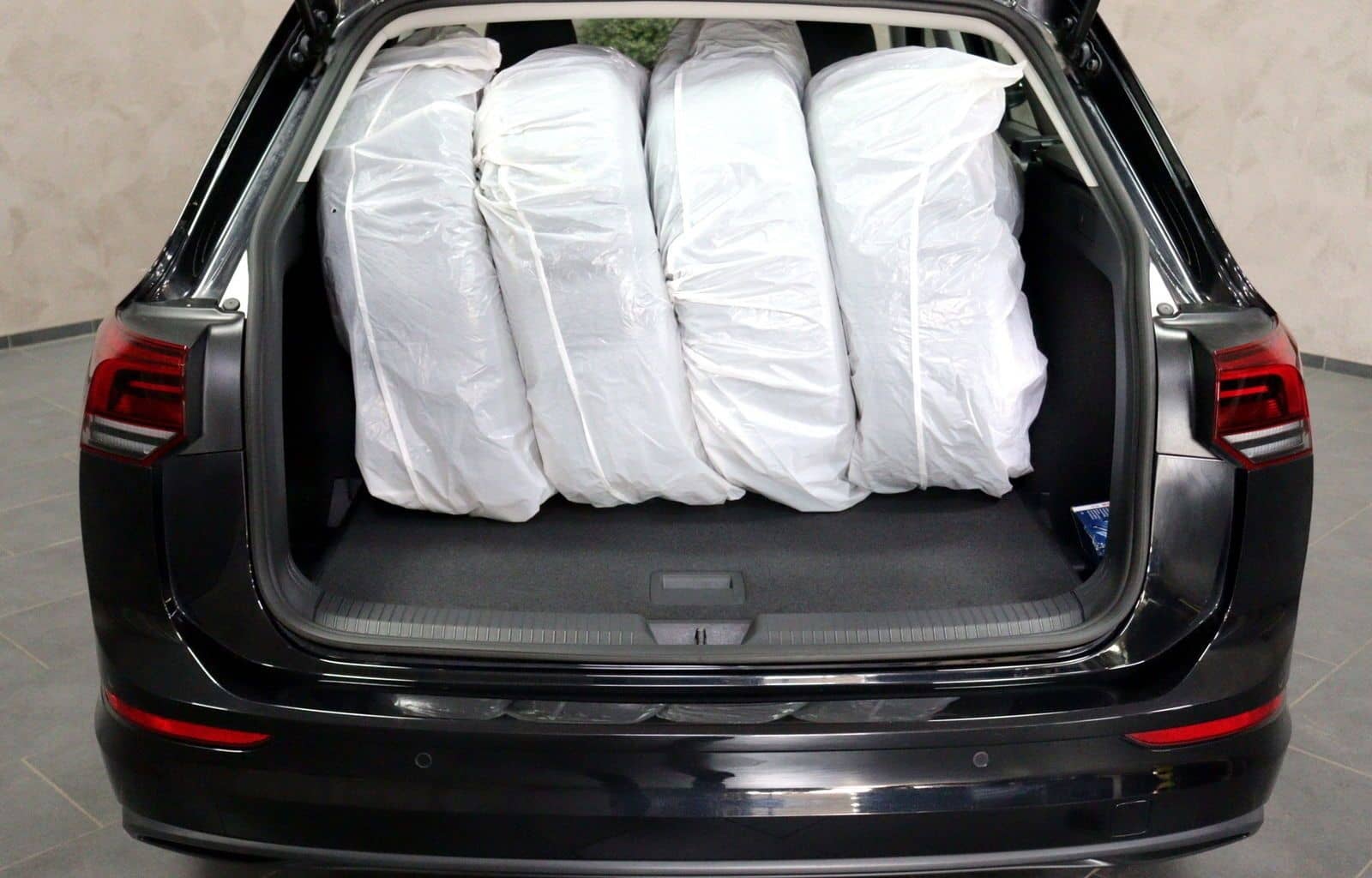 Volkswagen Golf VIII Variant 2.0 TDI DSG Life LED NAVI FLA foto 23