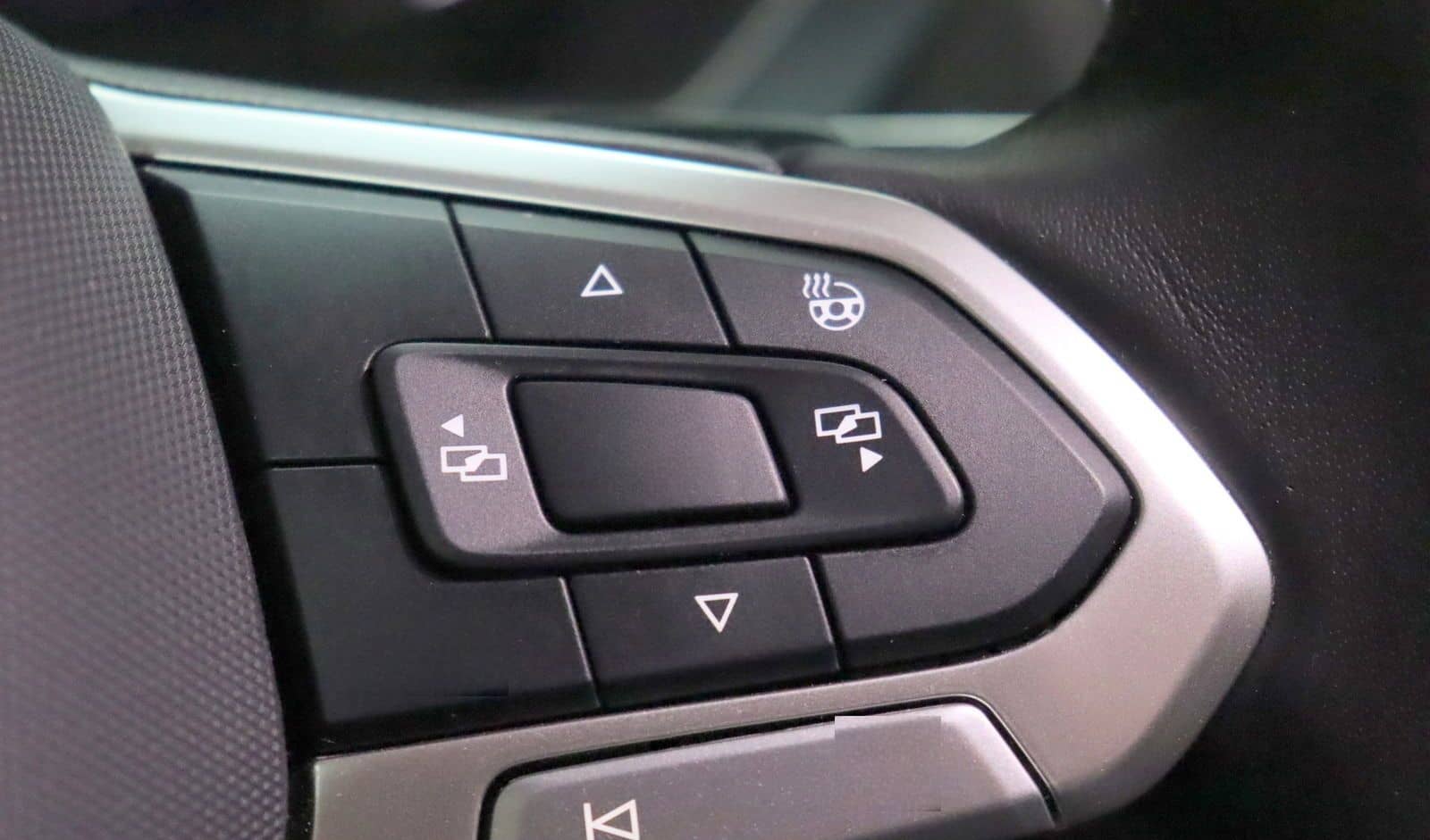 Volkswagen Tiguan Allspace DSG Life 4M 7-Sitzer AHK CAM ACC foto 10