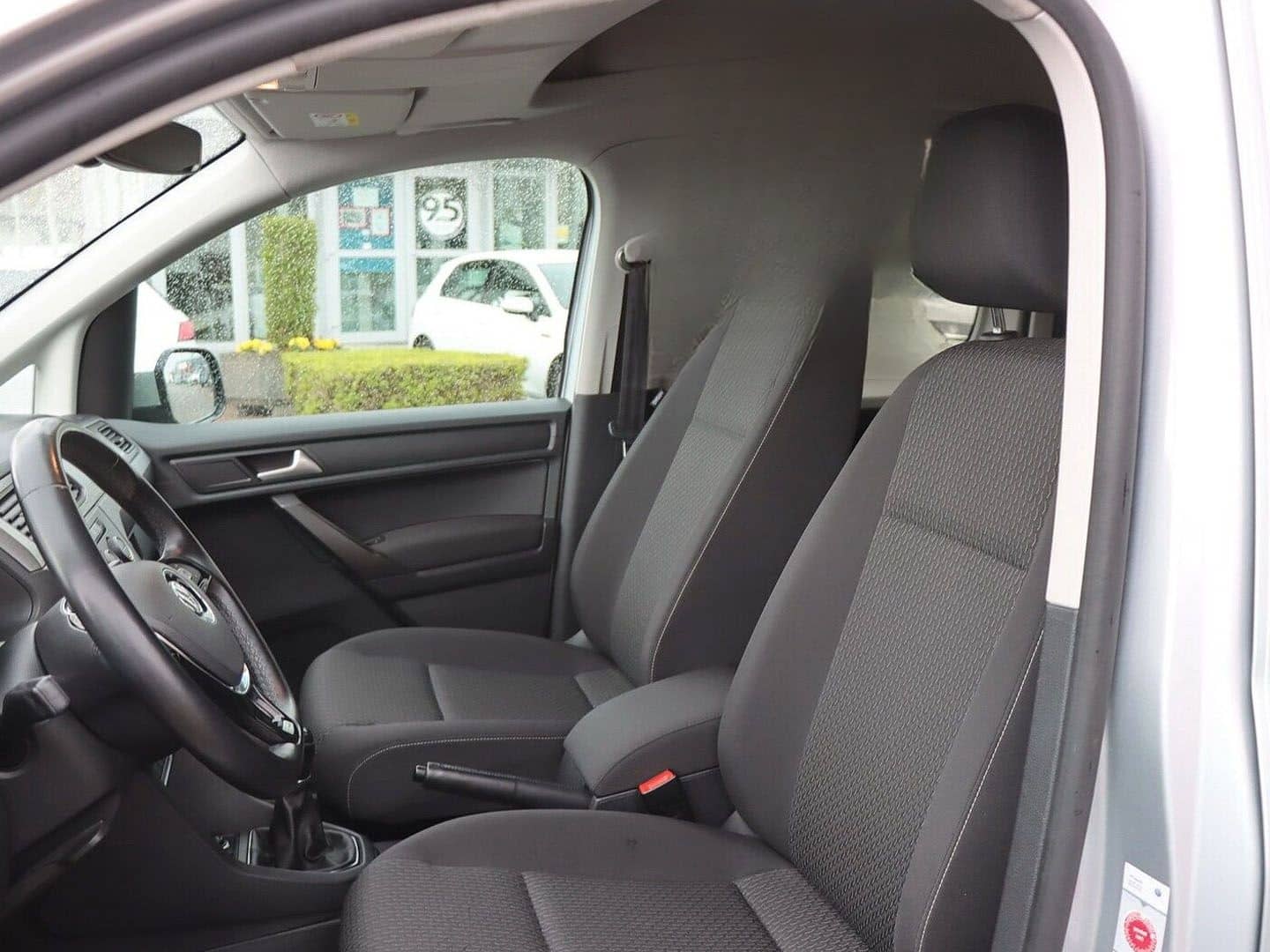 Volkswagen Caddy Trendline 2.0 TDI SCR ACC/AHK/NAVI/SITZHZ. foto 13