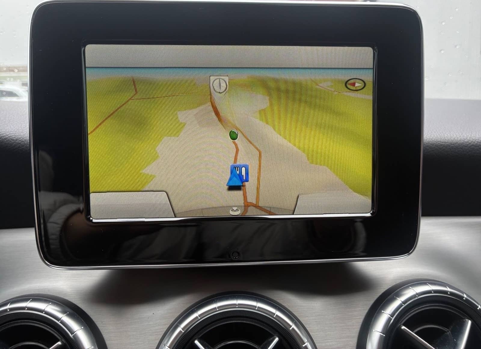 Mercedes-Benz CLA 250 AMG 1. Hd Ambiente*Navi*PDC*Sitzhzg*LED foto 13