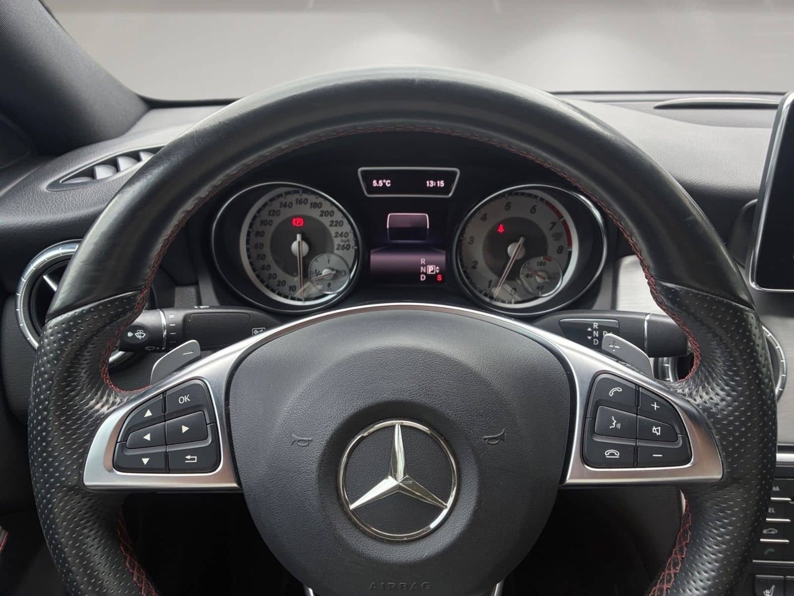 Mercedes-Benz CLA 250 AMG 1. Hd Ambiente*Navi*PDC*Sitzhzg*LED foto 6