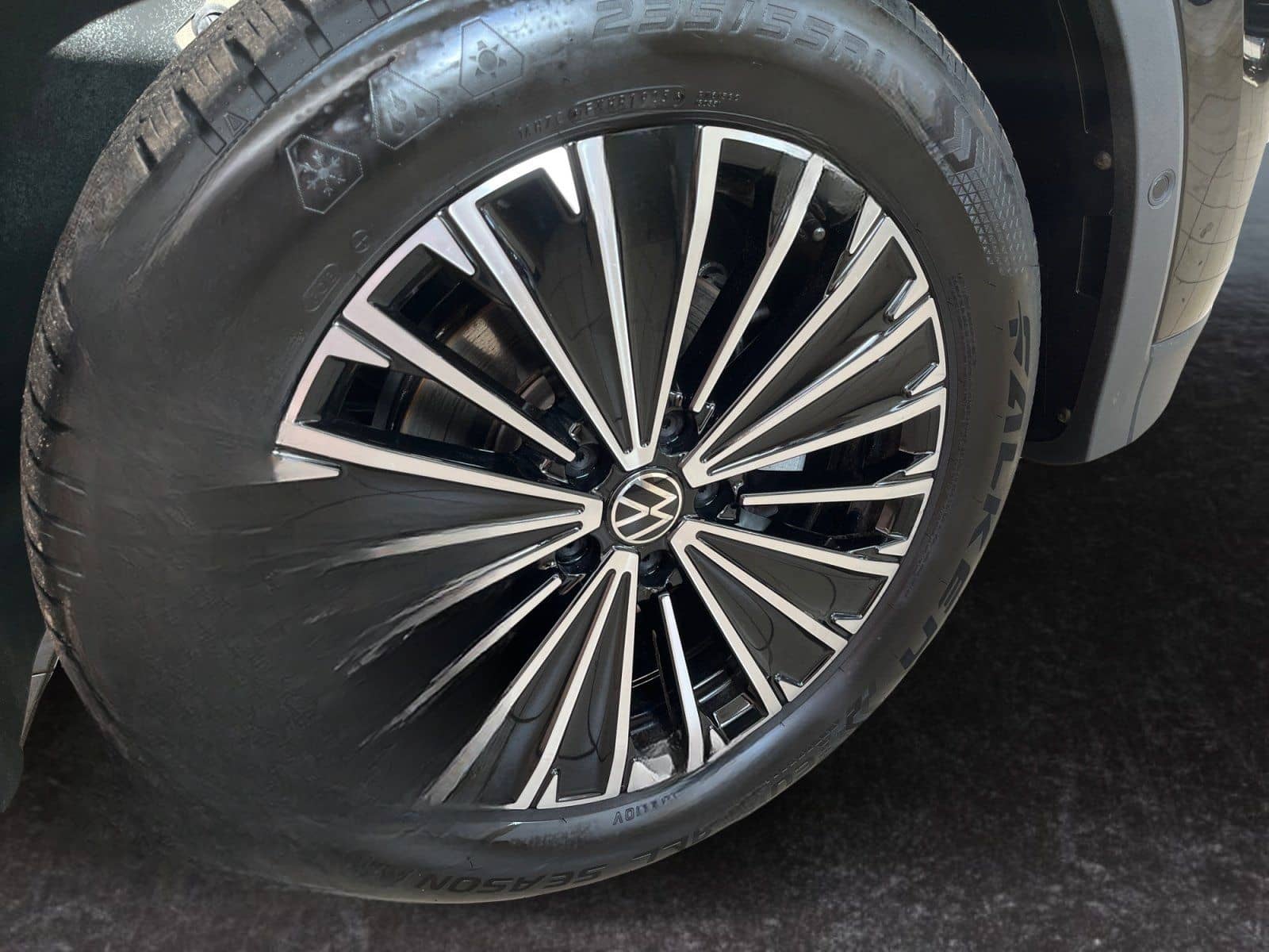 Volkswagen Tiguan Life 1.5eTSI DSG 360°Kamera AHK Schwenkba foto 15