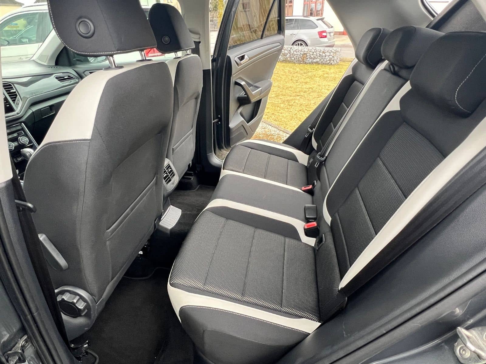 Volkswagen T-Roc Sport ACC, Kamera, el.Hecktür foto 8