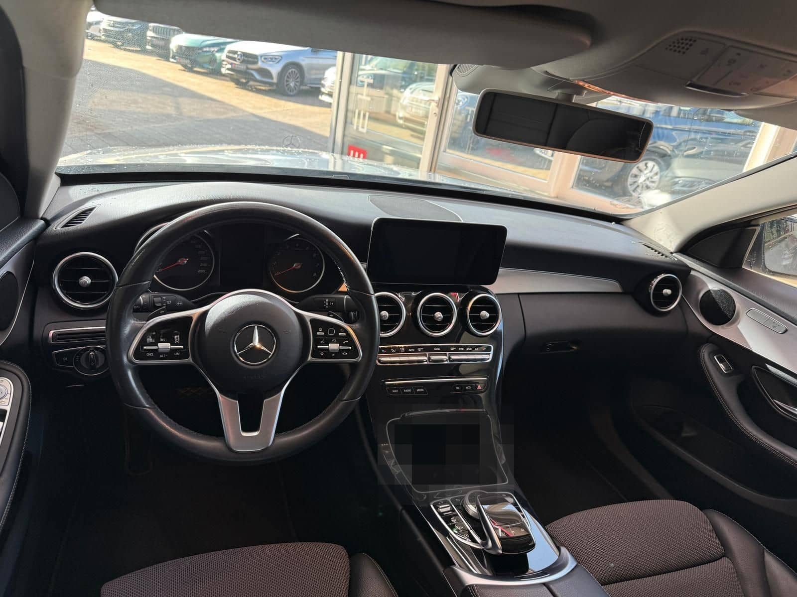 Mercedes-Benz C 180, Navi, Sitzh. Klimaautom., Kamera foto 11