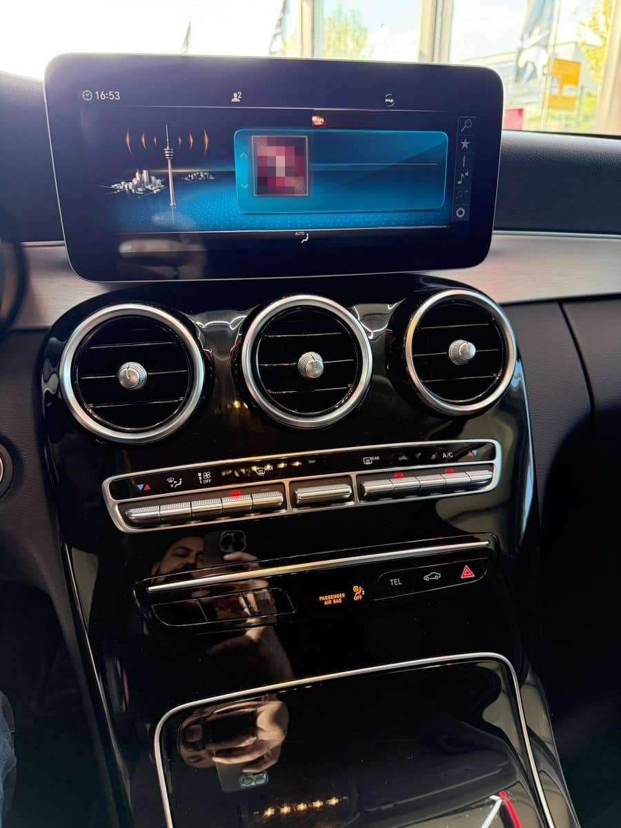 Mercedes-Benz C 180, Navi, Sitzh. Klimaautom., Kamera foto 16