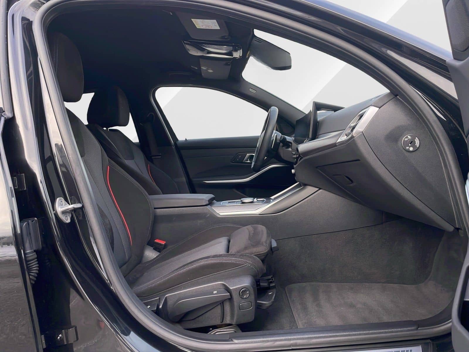 BMW 318i Touring | M Sport | Leas. ab 329€ o. Anz. | foto 14