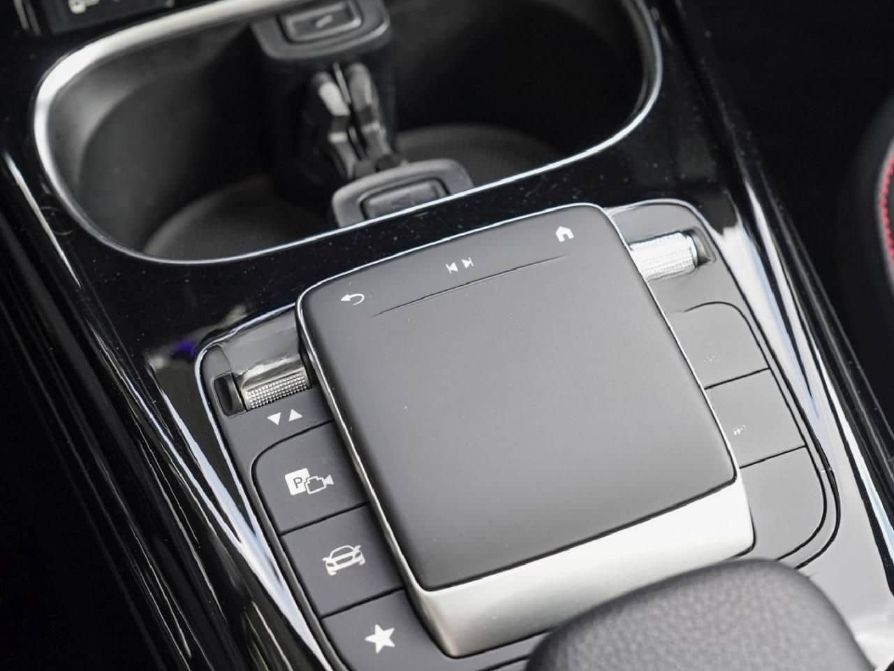 Mercedes-Benz CLA 35 4M SB Night MBUX Navi Distronic Panorama foto 15