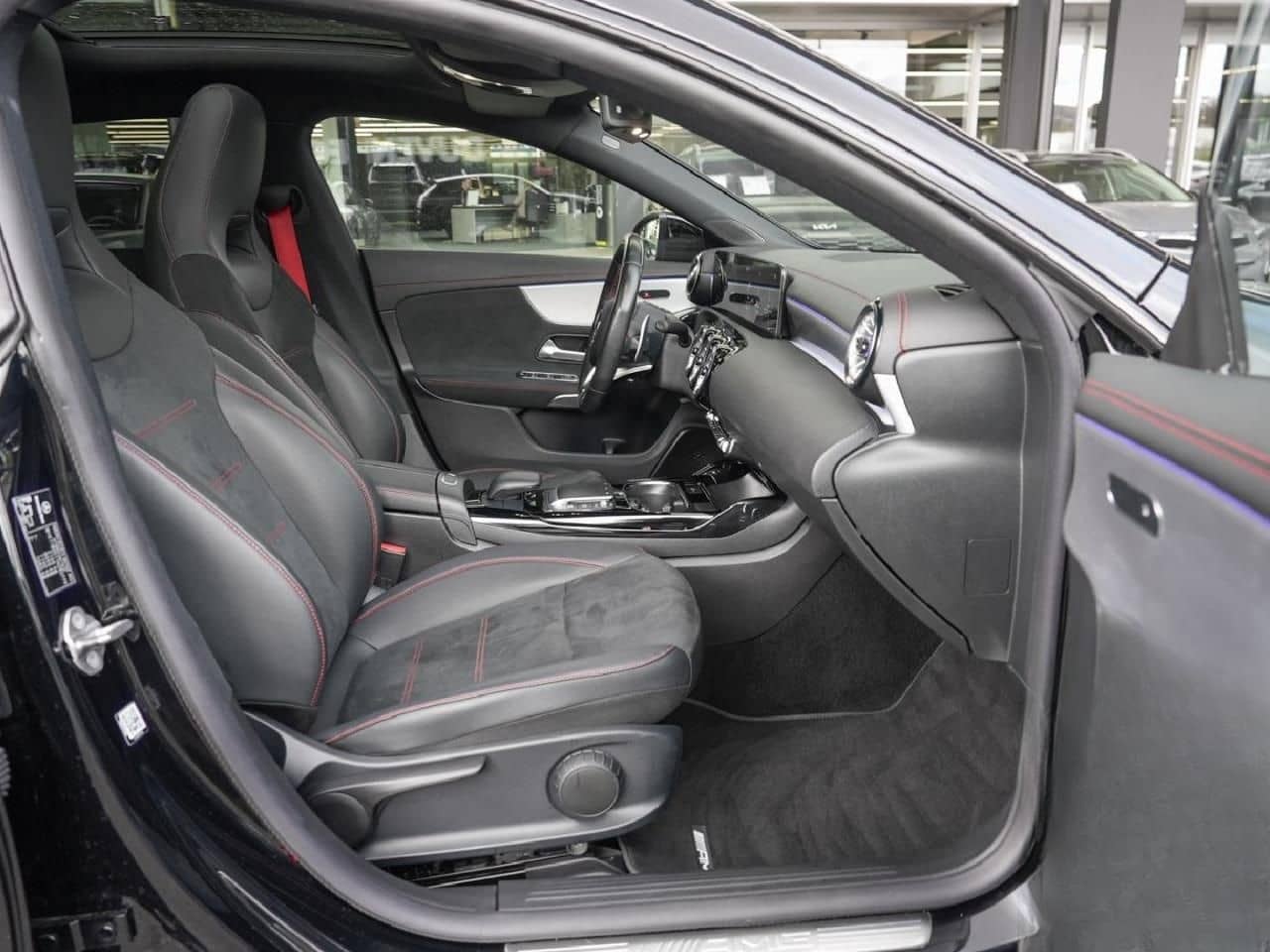 Mercedes-Benz CLA 35 4M SB Night MBUX Navi Distronic Panorama foto 9